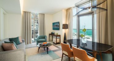 Palm Seaview Bedroom Suite Dining Area