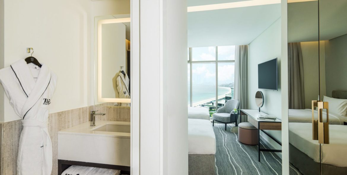 Penthouse Twin Room Bathroom